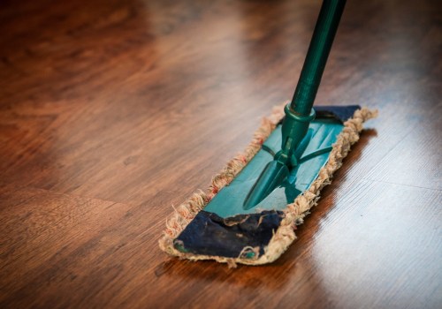 The Power of Vinegar: A Natural Solution for Cleaning Your Wood Floors